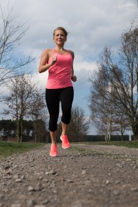 laufen auf Schotterweg